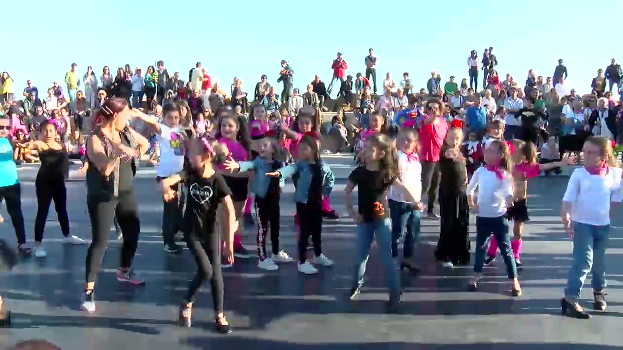 Maratón de danza a pie de calle